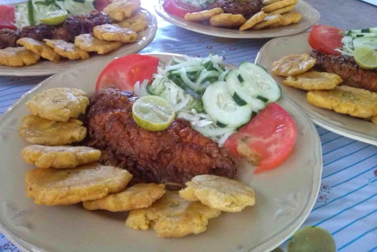 San Blas Islands - Private Cabin Over-The-Ocean Including Meals Mandinga Bagian luar foto