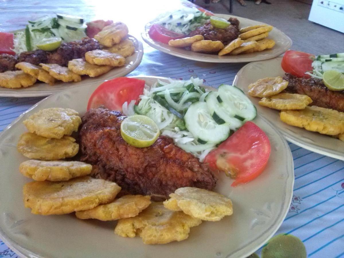 San Blas Islands - Private Cabin Over-The-Ocean Including Meals Mandinga Bagian luar foto